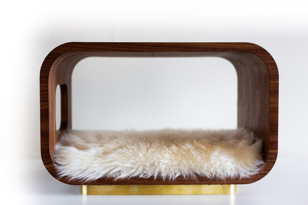 The Artisan Sculpt Bed | Close-Up Detail | Stella & Bone