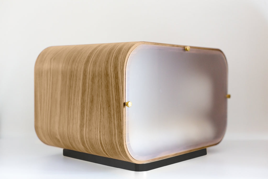 The Artisan Sculpt Bed | Detail View | Stella & Bone