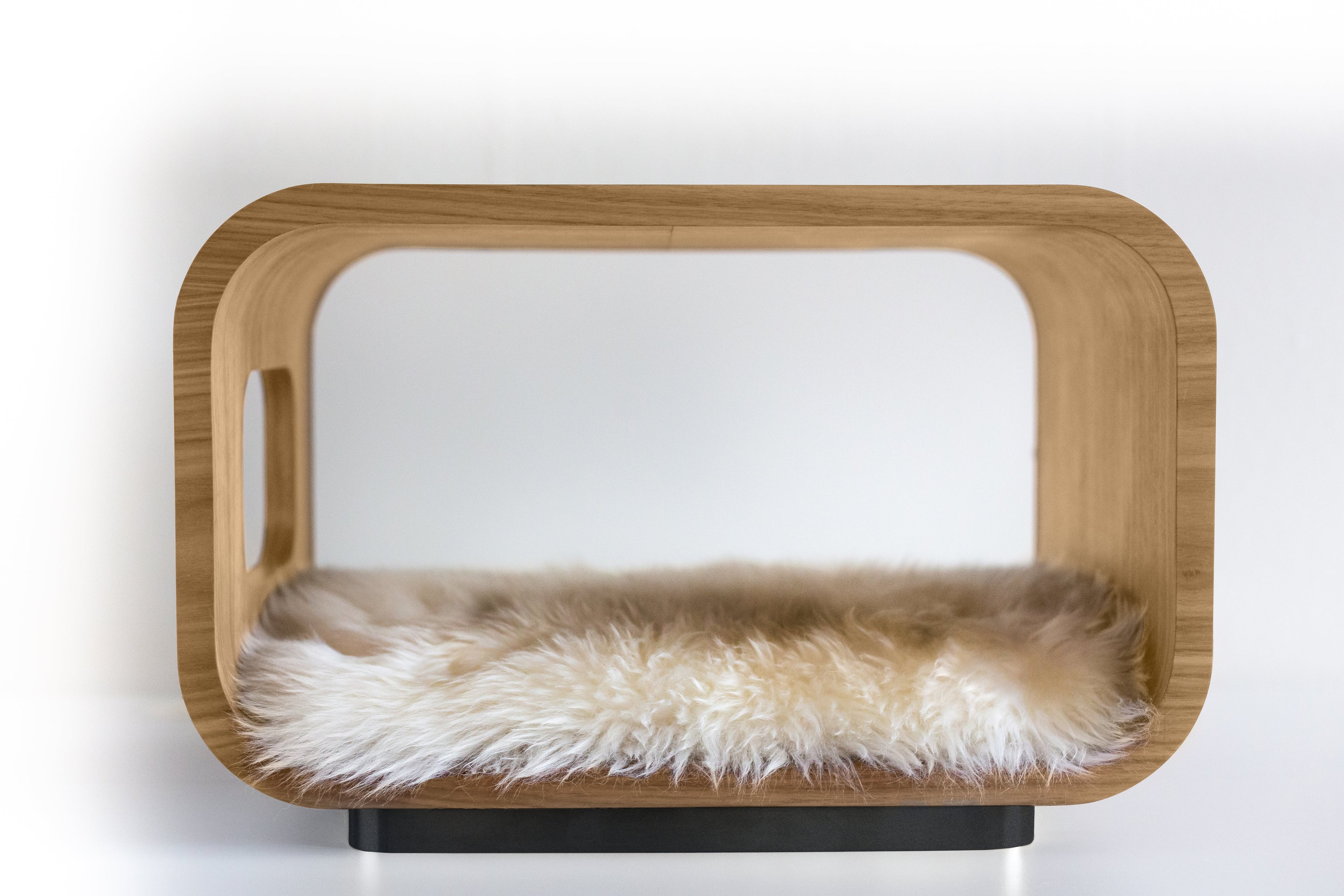 The Artisan Sculpt Bed  Cloud-Soft Interior | Stella & Bone