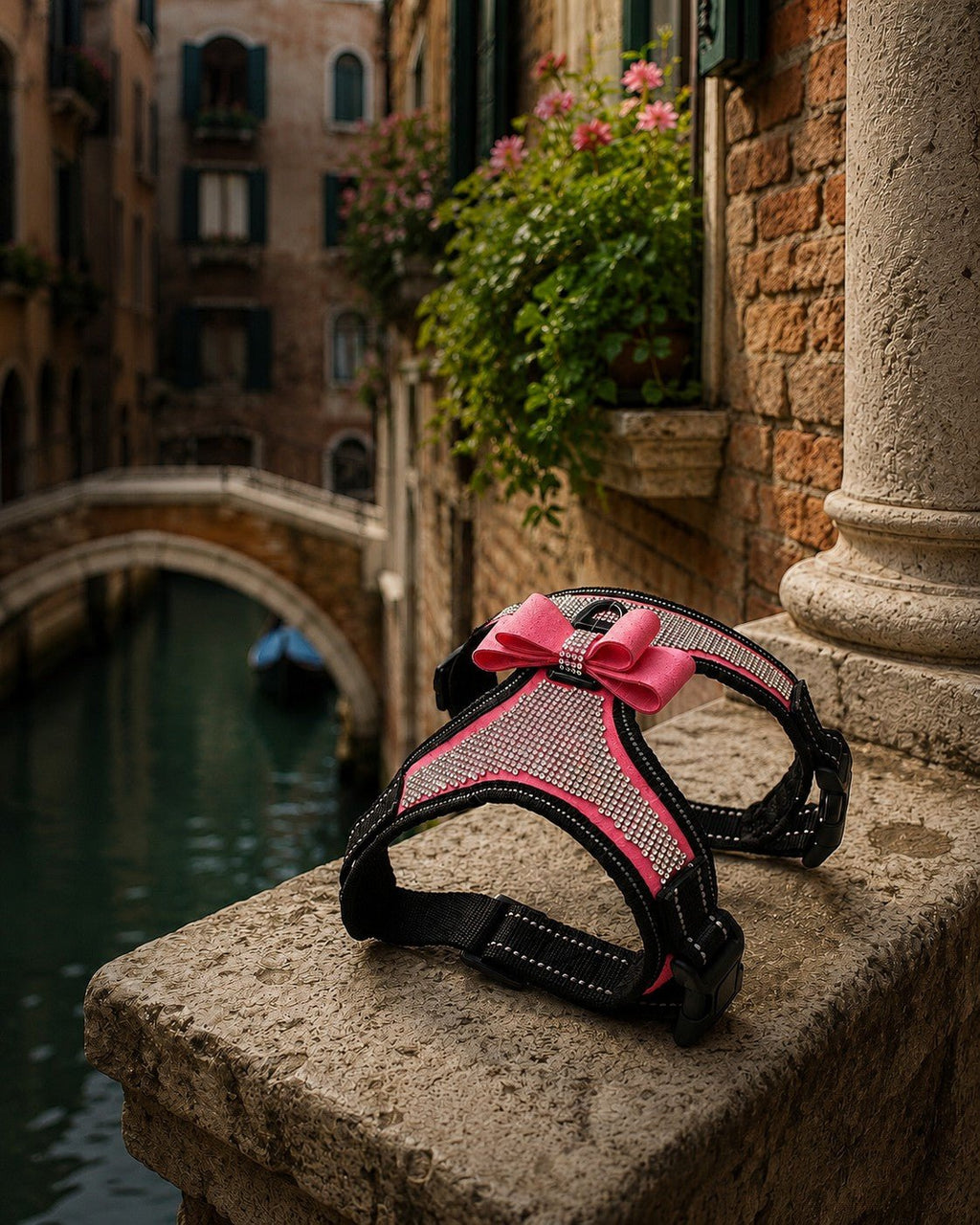 La Scintilla | Crystal Bow Reflective Dog Harness | Stella & Bone